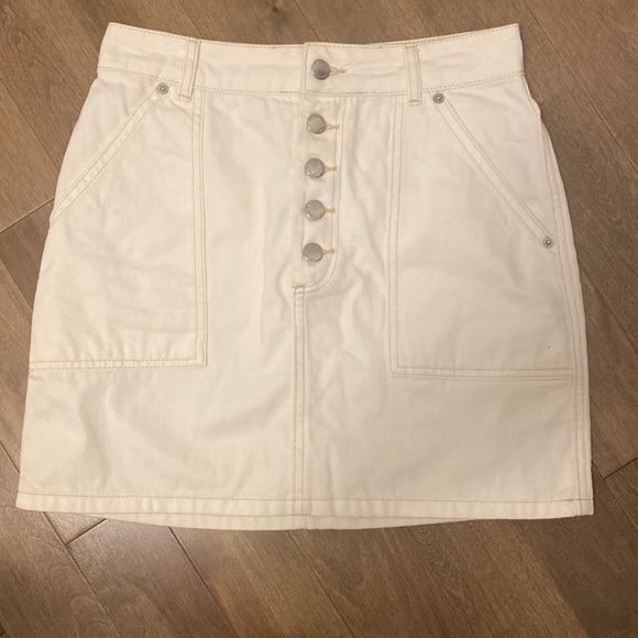 White denim mini skirt - Picture 1 of 2